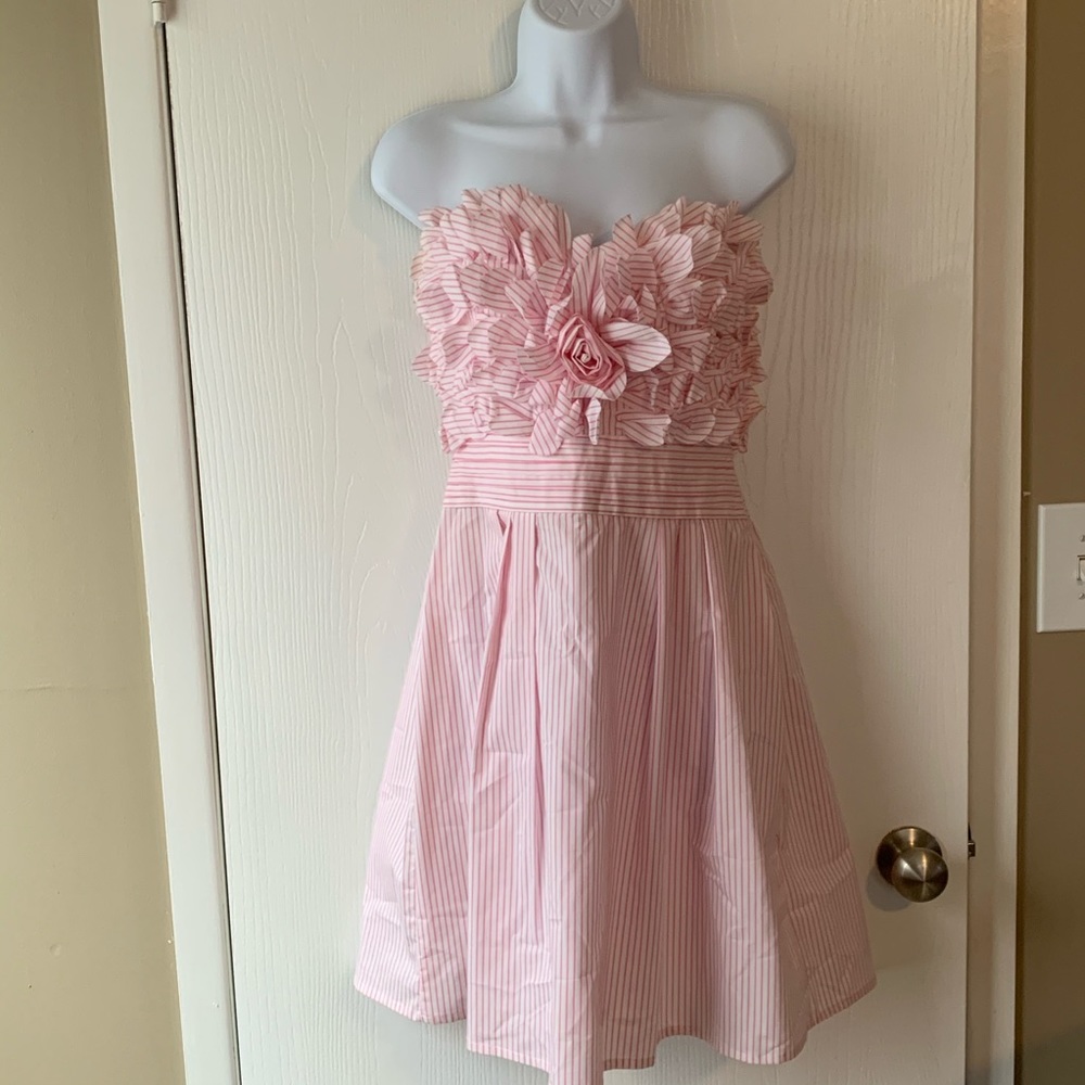GiGi Florence Fleurette Ruffle Strapless M Dress